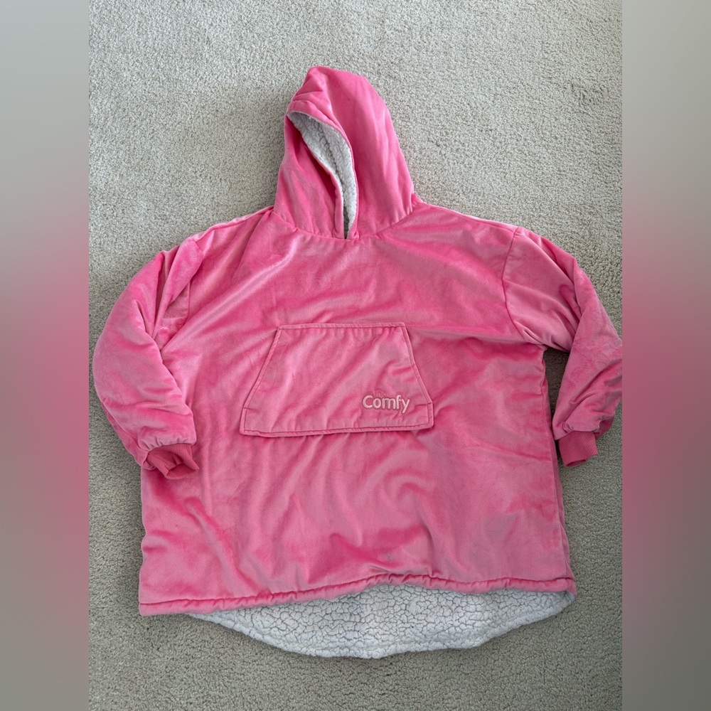 The Comfy Jr Original Hoodie Blanket Kids Youth Pink Oversized Sherpa Lounge